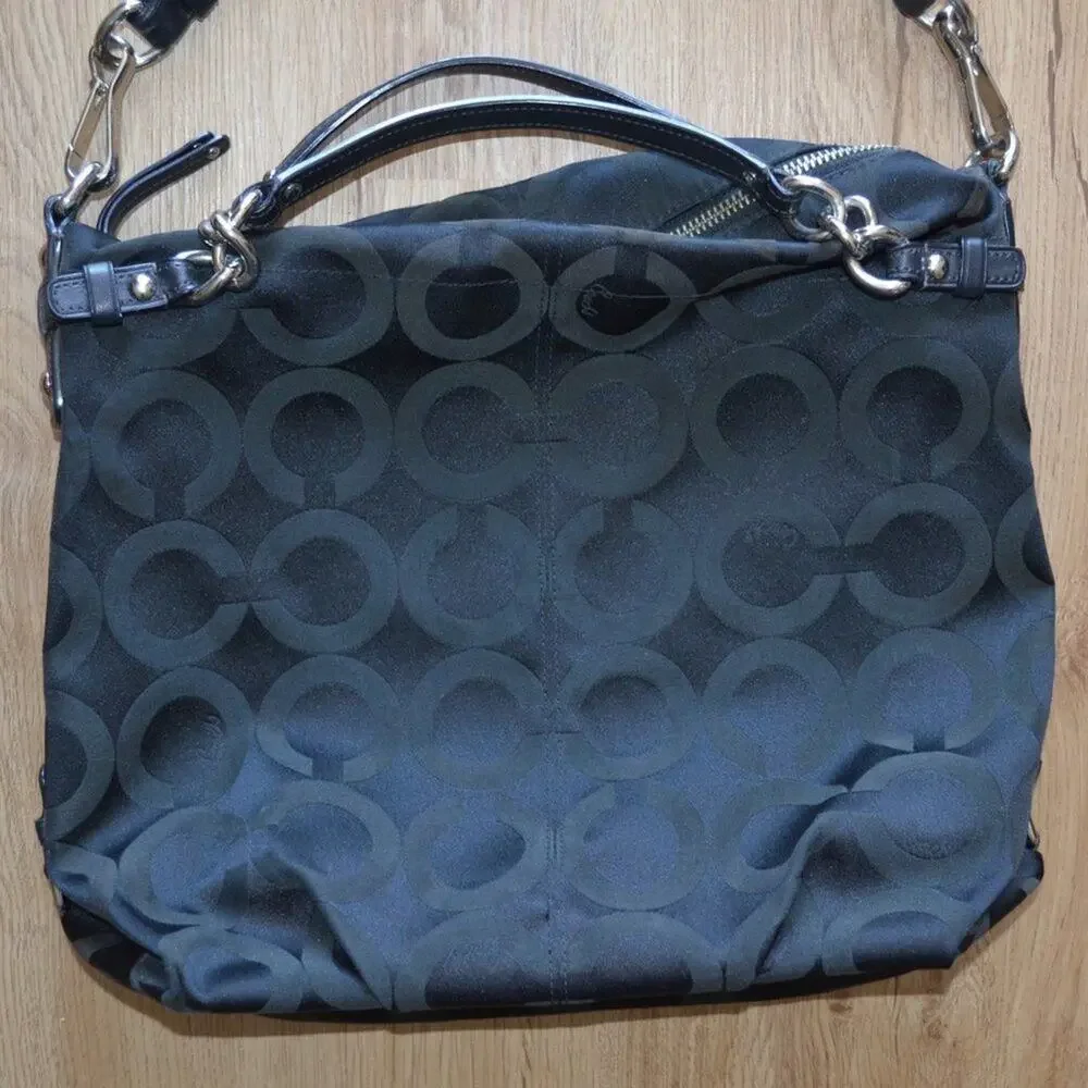 Signature Brooke Mahogany Shoulder Bag
